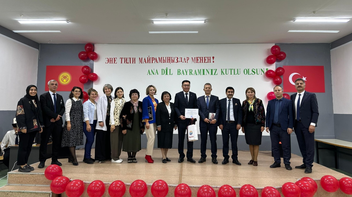 Kutsal Miras: Anadil Şöleni